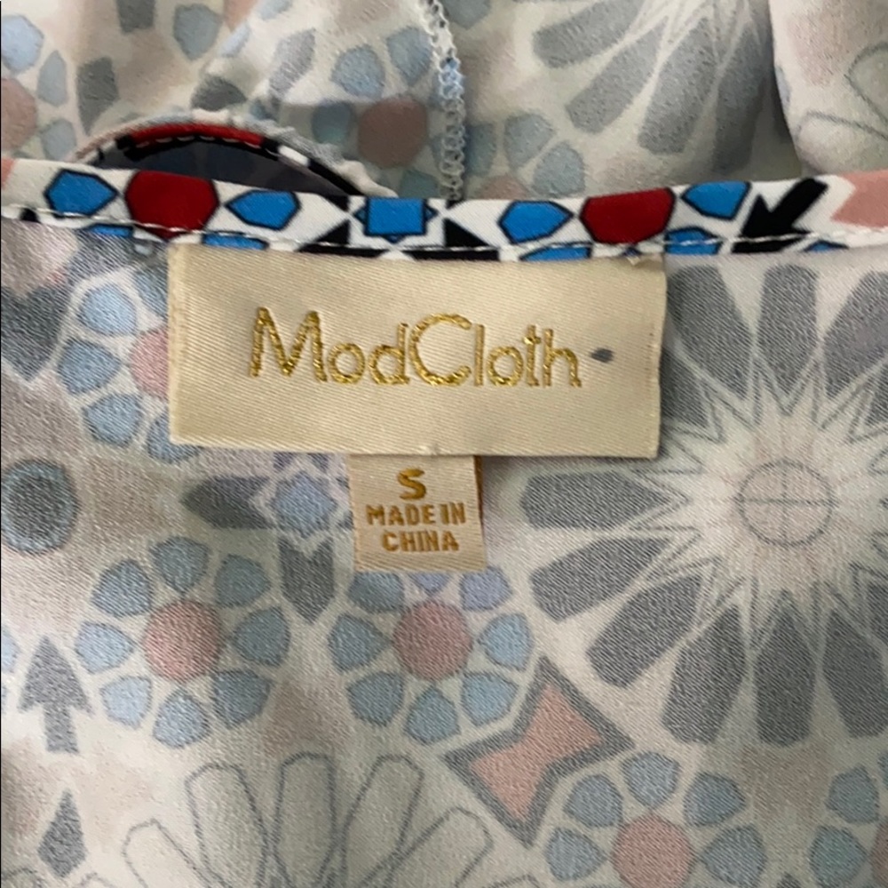 Modcloth Printed Ruffle Top S - Picture 4 of 6